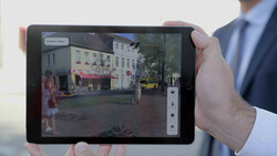 Mit der App können Krefelderinnen und Krefelder selbstständig einen Stadtrundgang machen und Zukunftsbilder erkunden.
