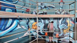 Unter dem Motto "Silk City Gallery" wurde 2021 das Seidenweberhaus von Streetart-Künstlern gestaltet.Bild: Stadt Krefeld, Presse und Kommunikation