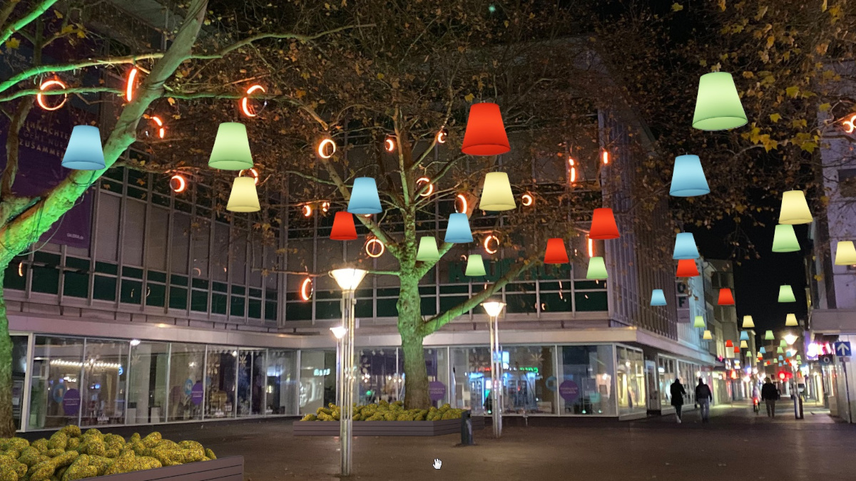 Bunte Lampions und Leuchtringe: So könnte es bald am Neumarkt aussehen.  Animation: Stadt Krefeld, Stadtmarketing
