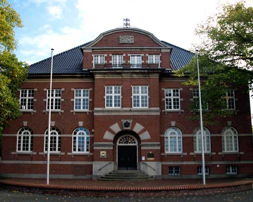 Das Rathaus in Traar. Foto: Stadt Krefeld, Presse und Kommunikation