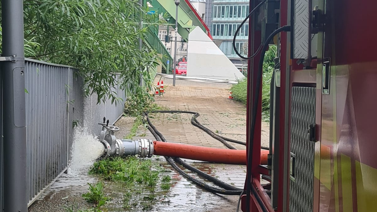 Unwetterkatastrophe im Juli 2021, Feuerwehr KRefeld im Einsatz