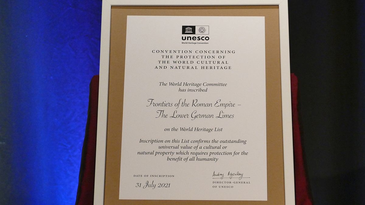 Welterbe Urkunde der UNESCO  Foto: Stadt Krefeld, Presse und Kommunikation